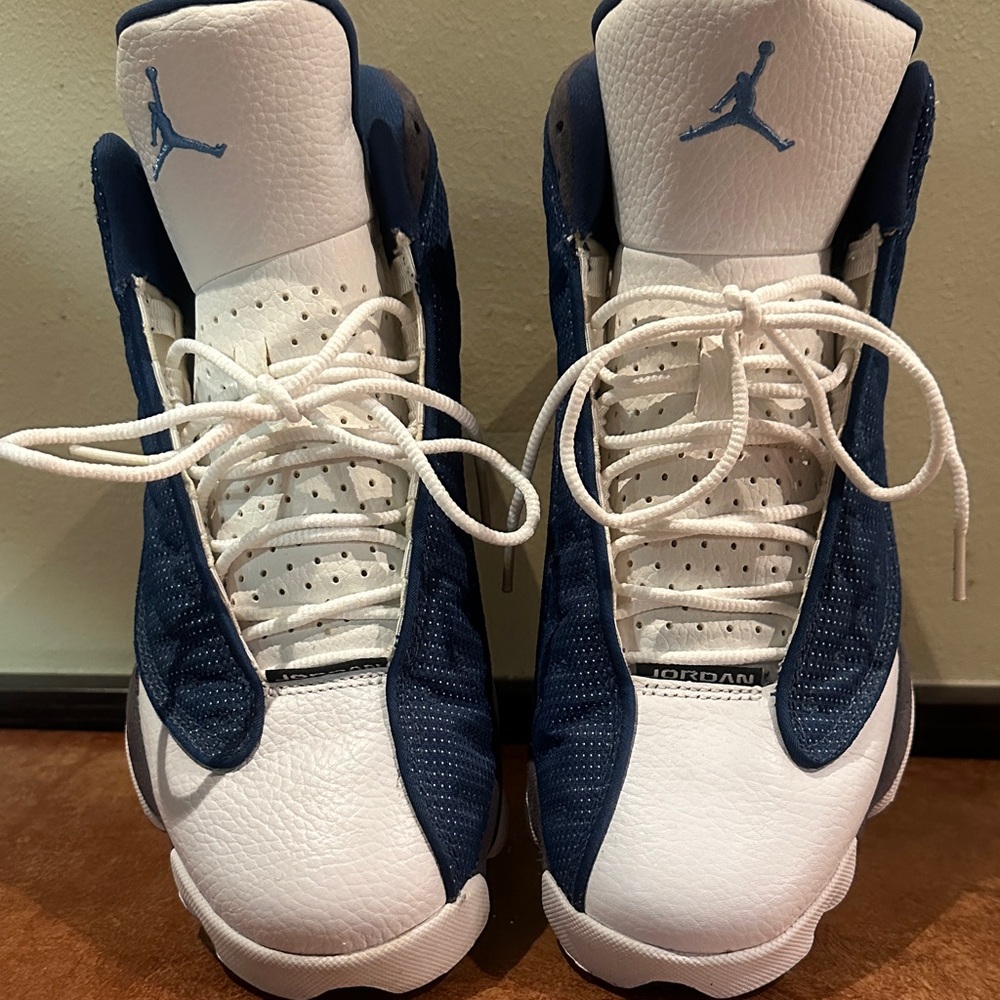 Jordan Sneakers White and Blue